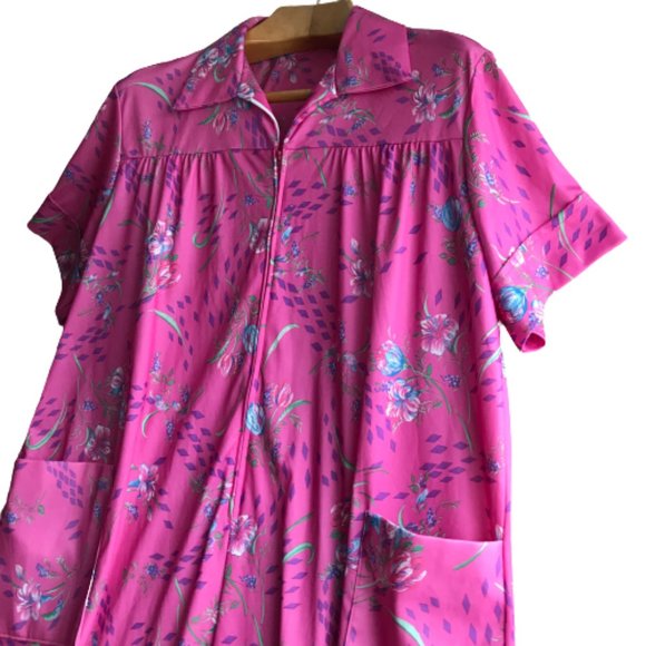 Vintage Pink Floral Stretch Nightgown Sleepwear - Picture 2 of 9